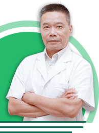 Tiến sĩ - bác sĩ Lê Văn Minh